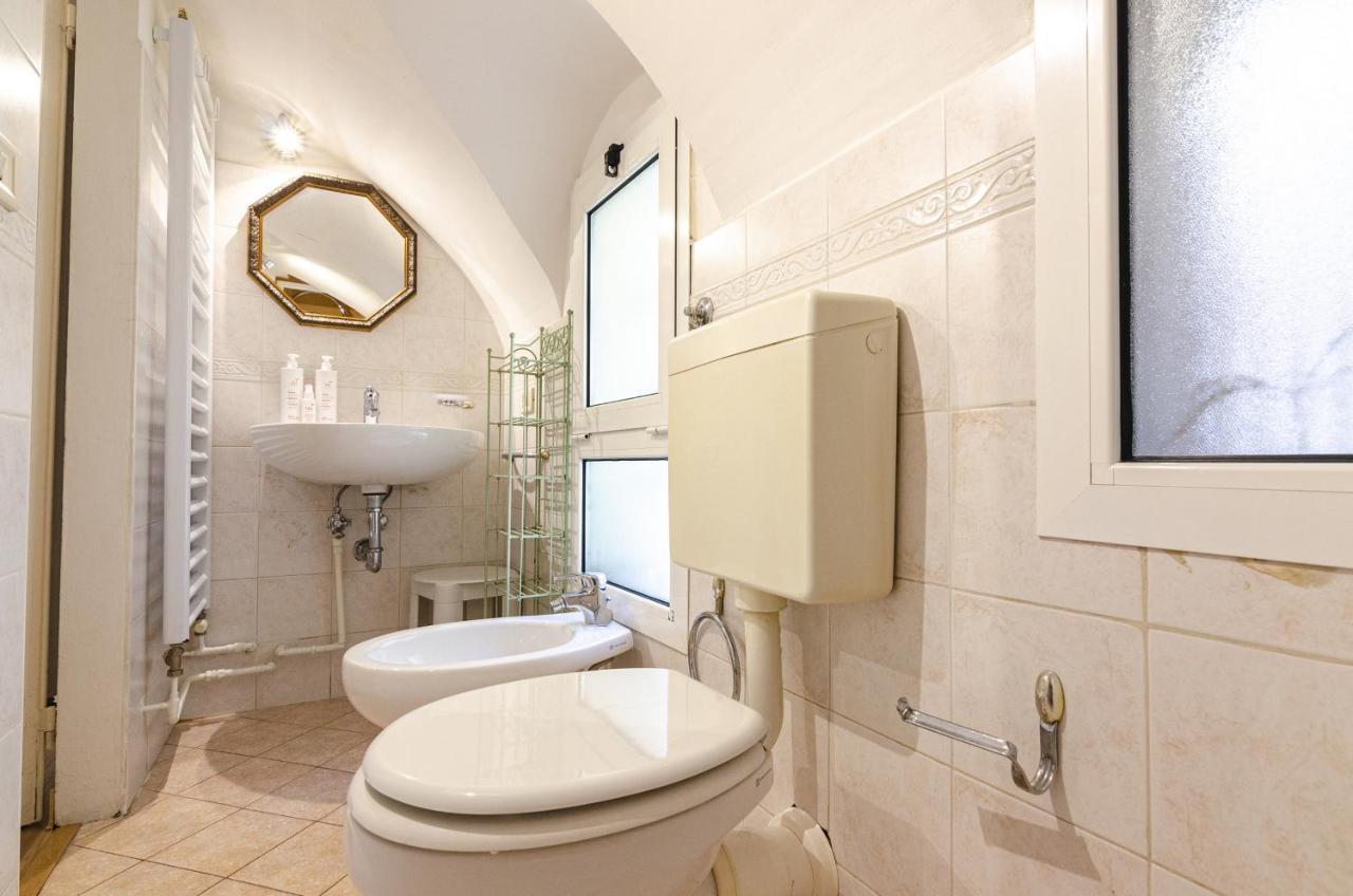 Studio Nel Cuore Della Citta' By Wonderful Italy بولونيا المظهر الخارجي الصورة